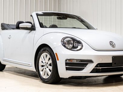 Used 2017 Volkswagen Beetle 1.8T SE