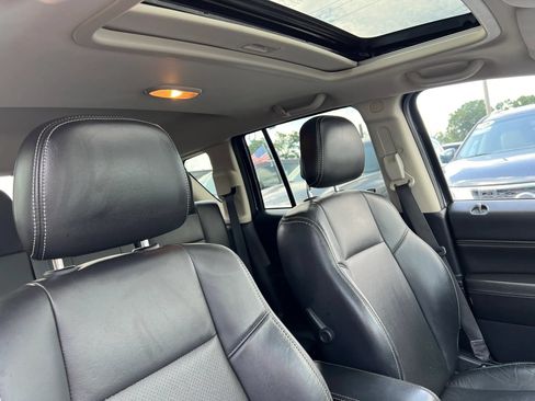 Used 2015 Jeep Compass High Altitude AWD/4WD image 17