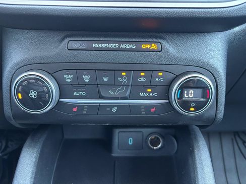 Used 2020 Ford Escape SEL AWD/4WD image 24