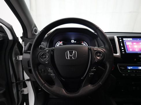 Used 2020 Honda Ridgeline RTL-E image 4