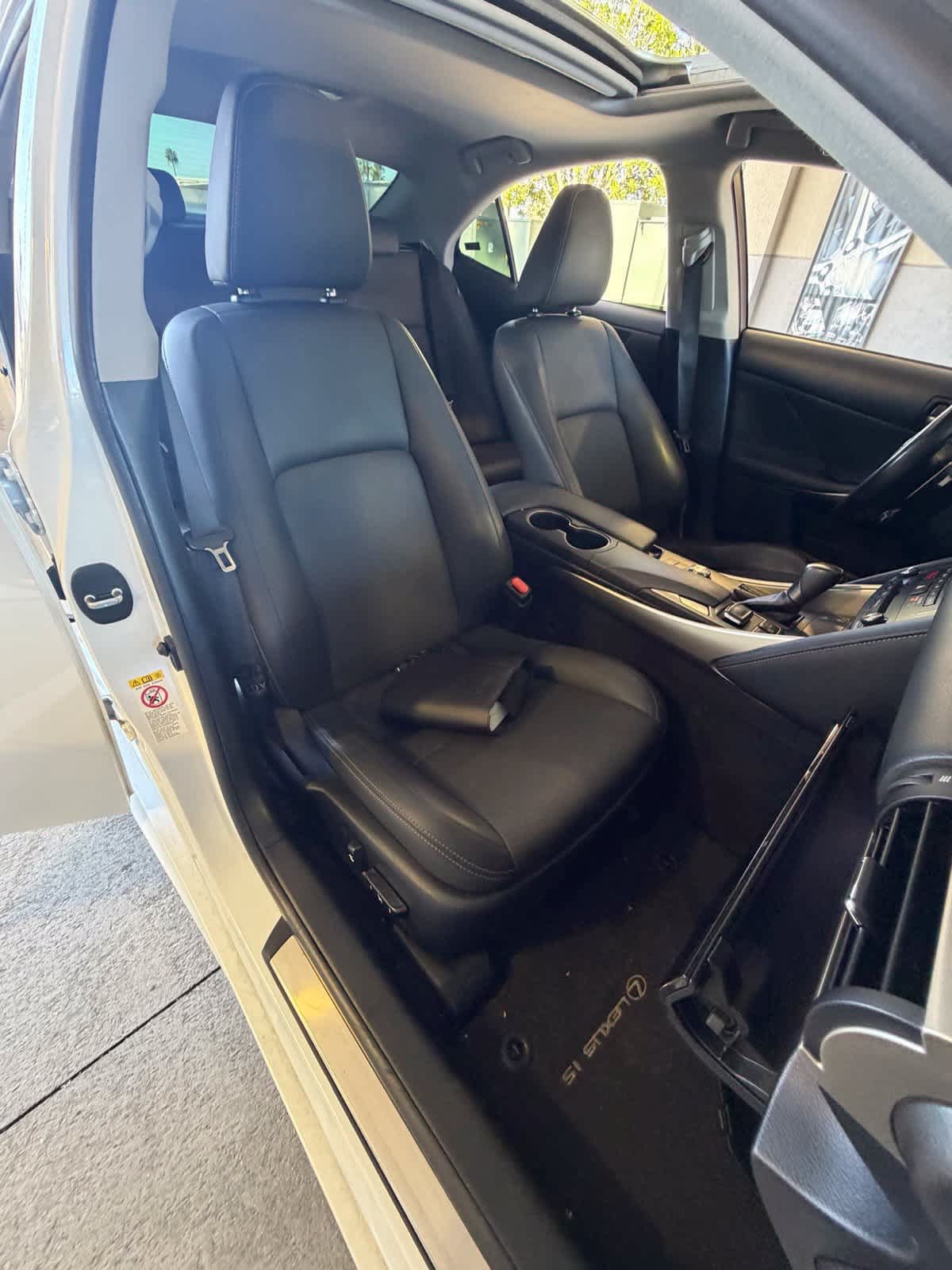 Used 2017 Lexus IS 200t w/ Navigation System Package RWD image 9