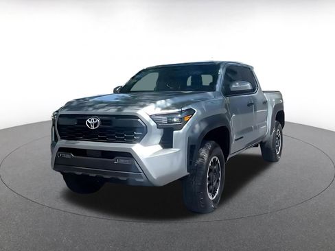 Used 2024 Toyota Tacoma TRD Off-Road AWD/4WD image 5