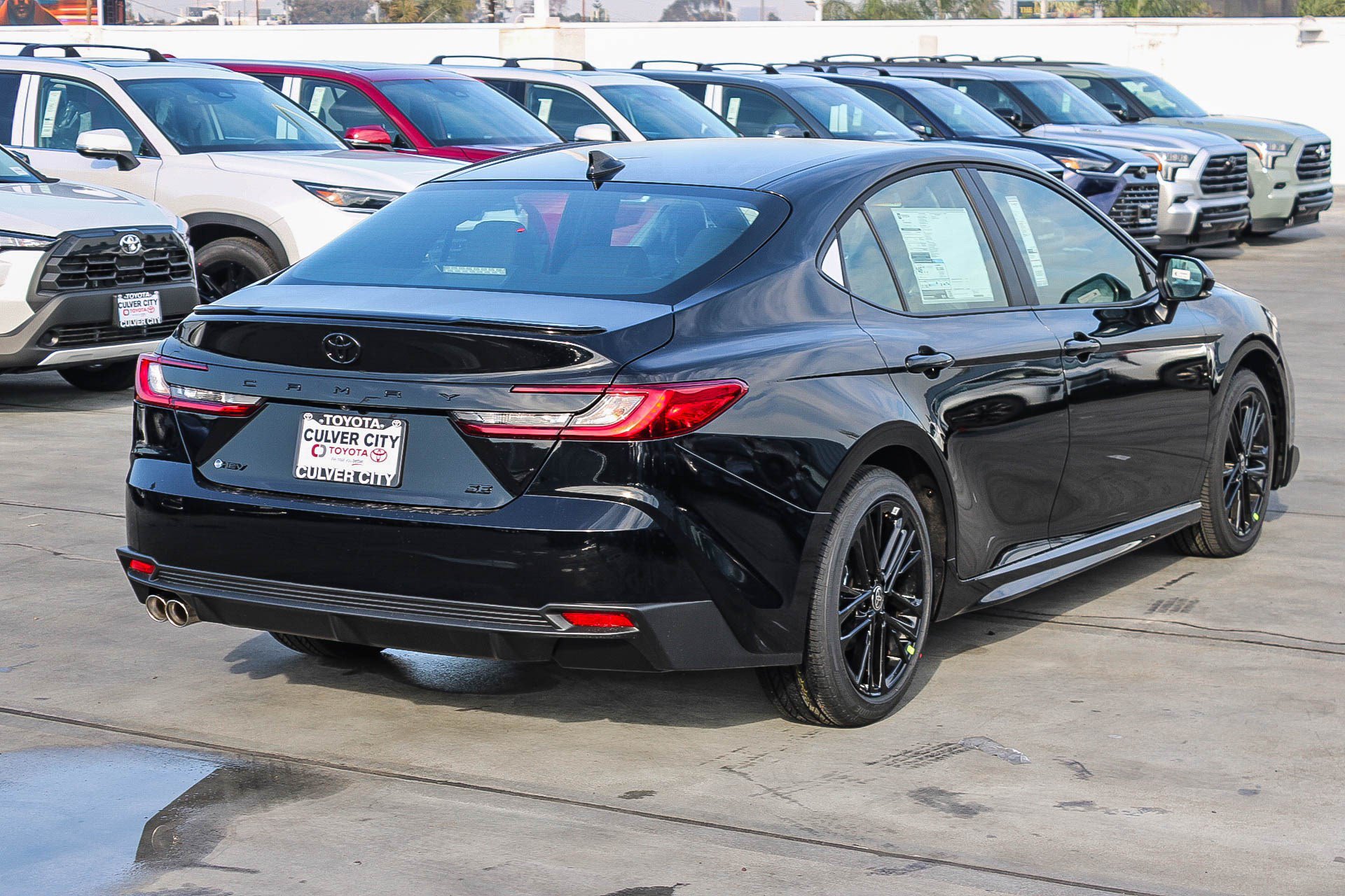 New 2026 Toyota Camry SE FWD image 9