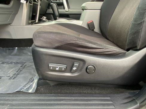 Used 2013 Toyota 4Runner SR5 w/ Convenience Pkg AWD/4WD image 37