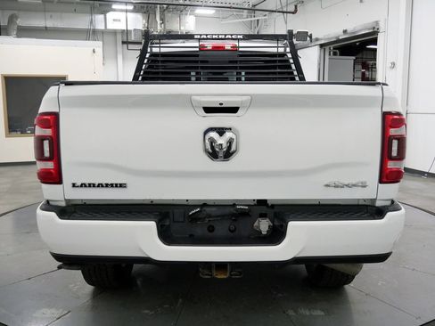 Used 2023 RAM 2500 Laramie AWD/4WD image 6