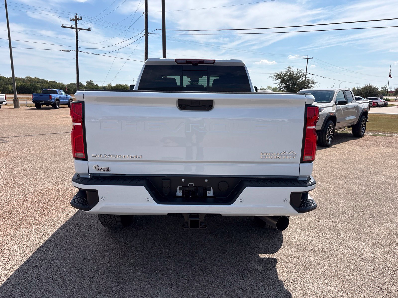 New 2026 Chevrolet Silverado 2500 High Country w/ High Country Premium Package AWD/4WD image 5