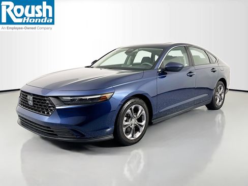 Certified 2024 Honda Accord EX image 1