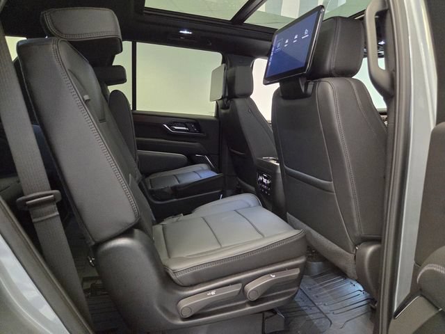 New 2026 GMC Yukon Denali w/ Denali Reserve Package AWD/4WD image 18