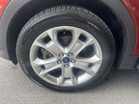 Used 2016 Ford Escape Titanium AWD/4WD image 11