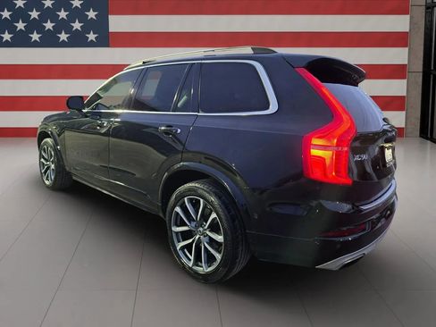 Used 2018 Volvo XC90 T6 Momentum w/ Convenience Package image 6