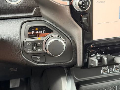 New 2026 RAM 1500 Lone Star AWD/4WD image 22