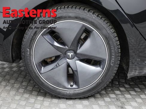 Used 2018 Tesla Model 3 Long Range image 27