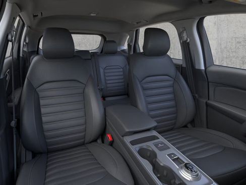 Certified 2024 Ford Edge SEL w/ Convenience Package image 10