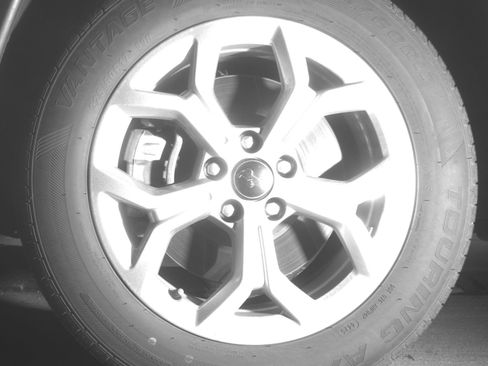 Used 2025 Jeep Compass Latitude image 12