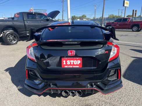 Used 2021 Honda Civic Type R image 6