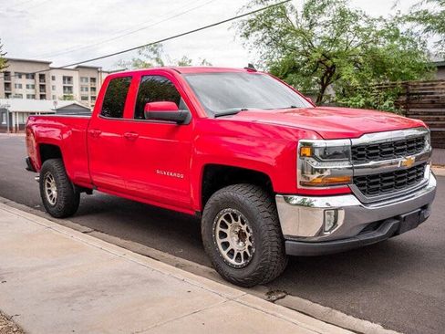 Used 2018 Chevrolet Silverado 1500 LT w/ All Star Edition RWD image 7
