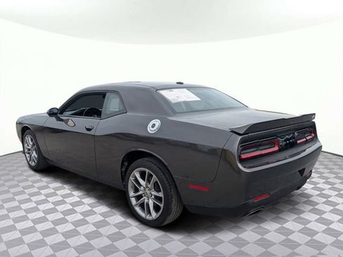 Used 2022 Dodge Challenger GT image 5