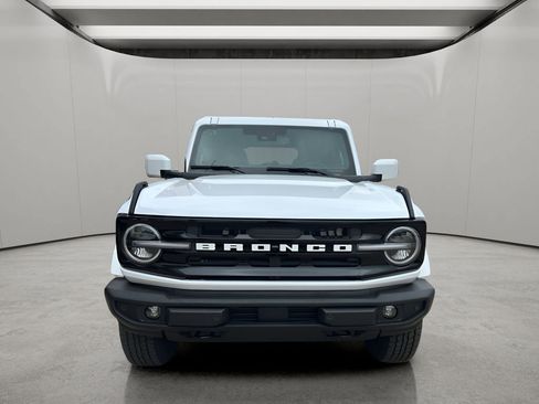 New 2026 Ford Bronco Outer Banks AWD/4WD image 8
