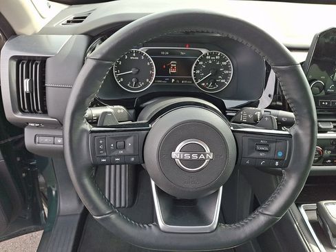 Certified 2024 Nissan Pathfinder SL w/ SL Premium Package AWD/4WD image 20