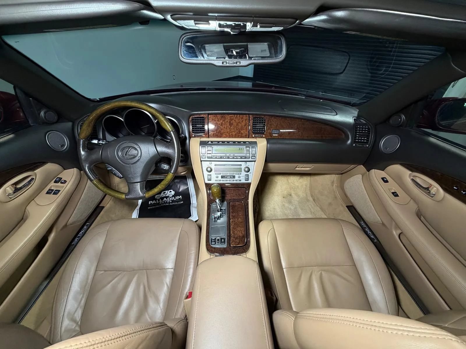 Used 2007 Lexus SC 430 Convertible w/ Preferred Accessory Pkg RWD image 17
