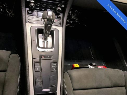 Used 2022 Porsche 718 Cayman GT4 RWD image 12
