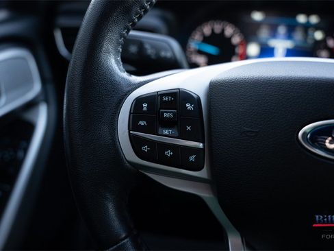 Certified 2021 Ford Explorer Limited w/ Equipment Group 301A image 16