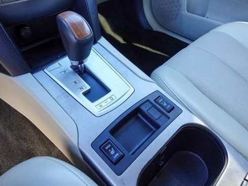 Used 2014 Subaru Outback 2.5i Limited w/ Moonroof Package image 20