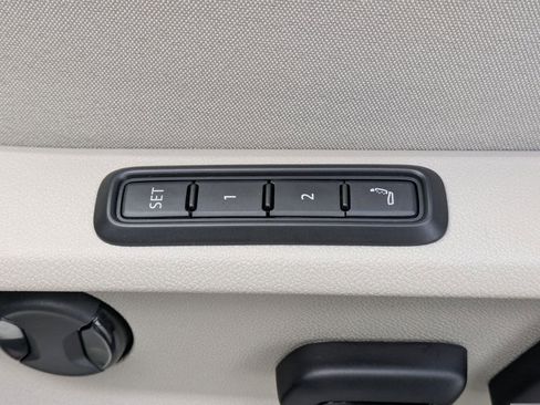 New 2026 Volkswagen Atlas SEL Premium R-Line AWD/4WD image 28
