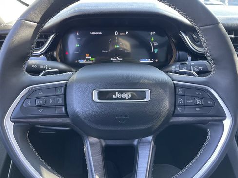 Used 2024 Jeep Grand Cherokee Limited 4xe AWD/4WD image 34
