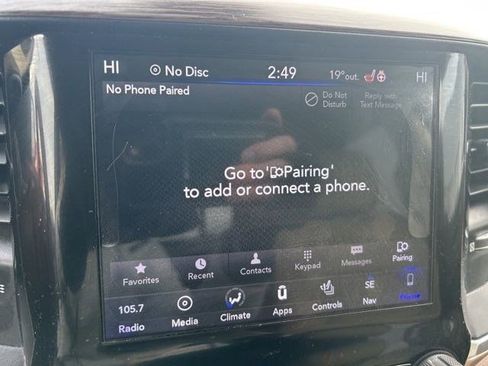 Used 2019 RAM 1500 Laramie image 31