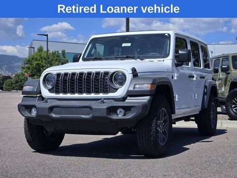 Used 2025 Jeep Wrangler Unlimited Sport AWD/4WD image 2