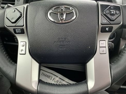 Certified 2022 Toyota 4Runner Limited AWD/4WD image 13