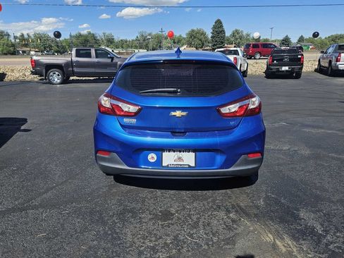 Used 2017 Chevrolet Cruze LT w/ Convenience Package FWD image 7