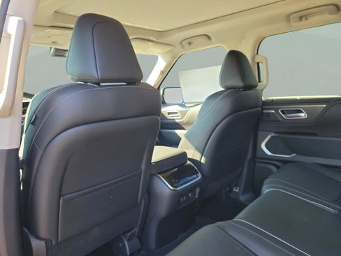 New 2026 INFINITI QX80 Luxe w/ Exterior Package image 11