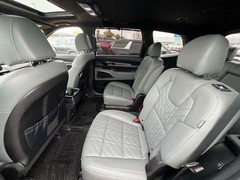 Used 2024 Kia Telluride EX X-Line image 21