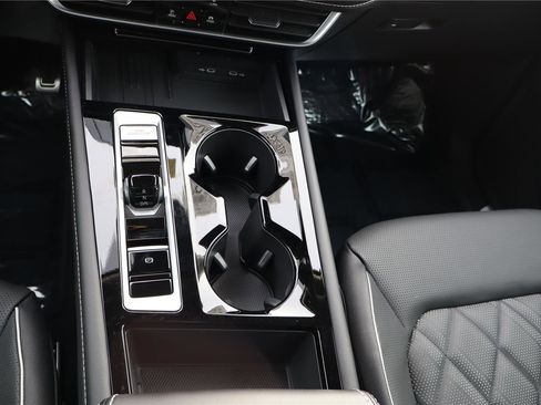 New 2026 Volkswagen Atlas SEL Premium R-Line image 20