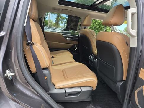 Used 2026 INFINITI QX80 Luxe w/ Cargo Package AWD/4WD image 23
