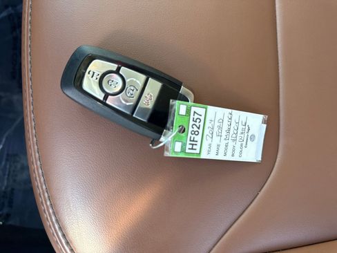 Certified 2024 Ford Maverick Lariat image 29