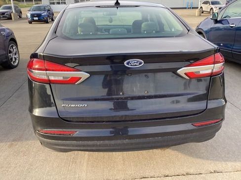 Used 2020 Ford Fusion S image 10