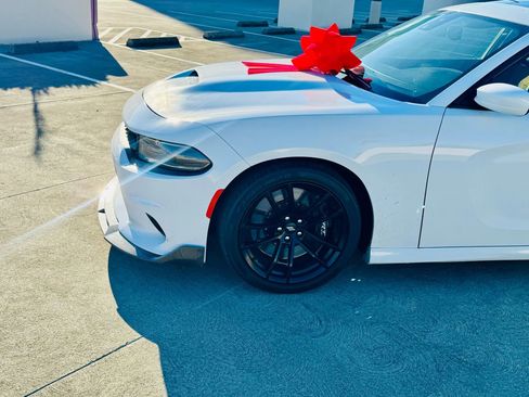 Used 2021 Dodge Charger Scat Pack w/ Dynamics Package image 13