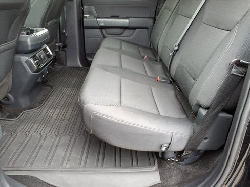 Certified 2022 Ford F150 XLT w/ Equipment Group 302A High image 13