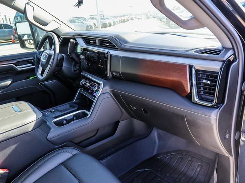 New 2026 GMC Sierra 3500 Denali w/ Denali Reserve Package AWD/4WD image 48