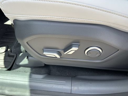 New 2026 Hyundai Santa Fe SEL FWD image 25