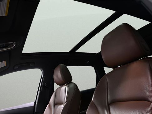 Used 2017 Audi Q7 3.0T Prestige w/ Prestige Package image 34