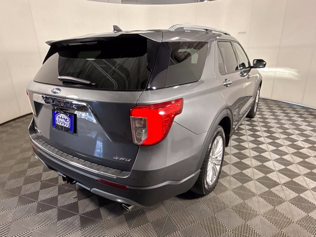 Used 2023 Ford Explorer Limited w/ Limited Technology Package AWD/4WD image 12