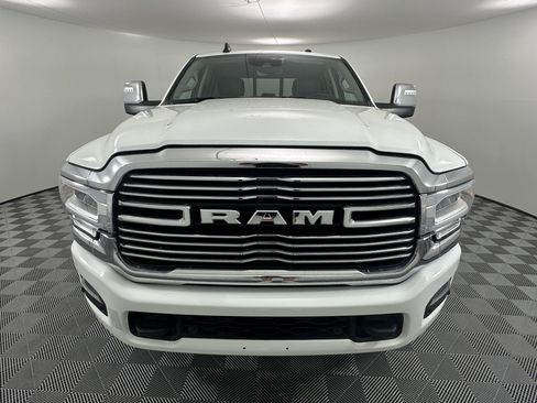 Used 2024 RAM 2500 Laramie w/ Safety Group AWD/4WD image 8
