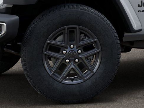 New 2025 Jeep Gladiator Sport image 26