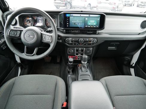 Used 2025 Jeep Wrangler Unlimited Sport AWD/4WD image 14
