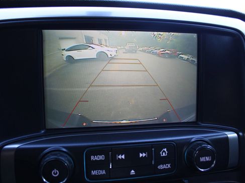 Used 2019 Chevrolet Silverado 1500 LT image 9