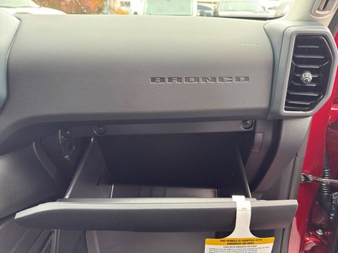 New 2025 Ford Bronco Sport Heritage w/ Convenience Package image 34